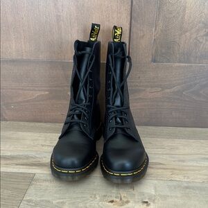 Dr. Martens Black Leather Boots - Virginia